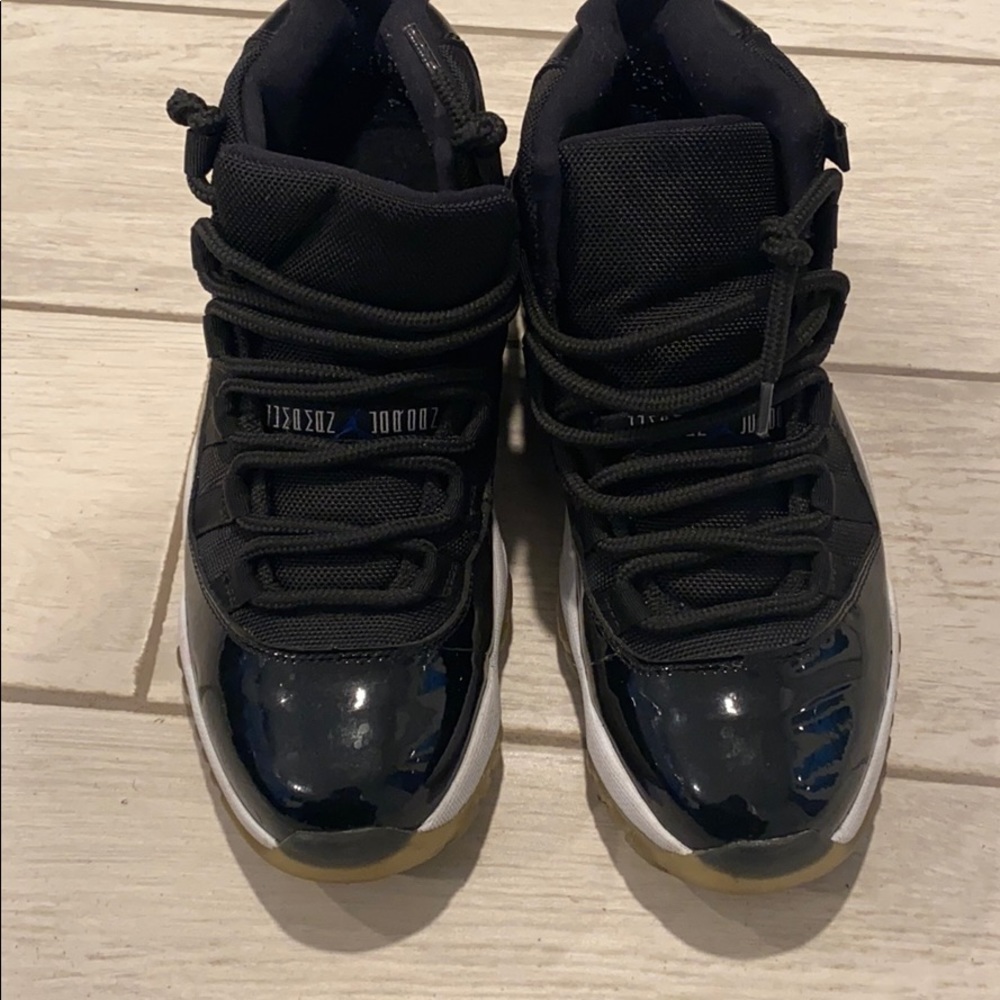 2008 space jams 8/10